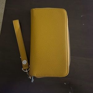 Thirty One All about the Benjamin’s wallet